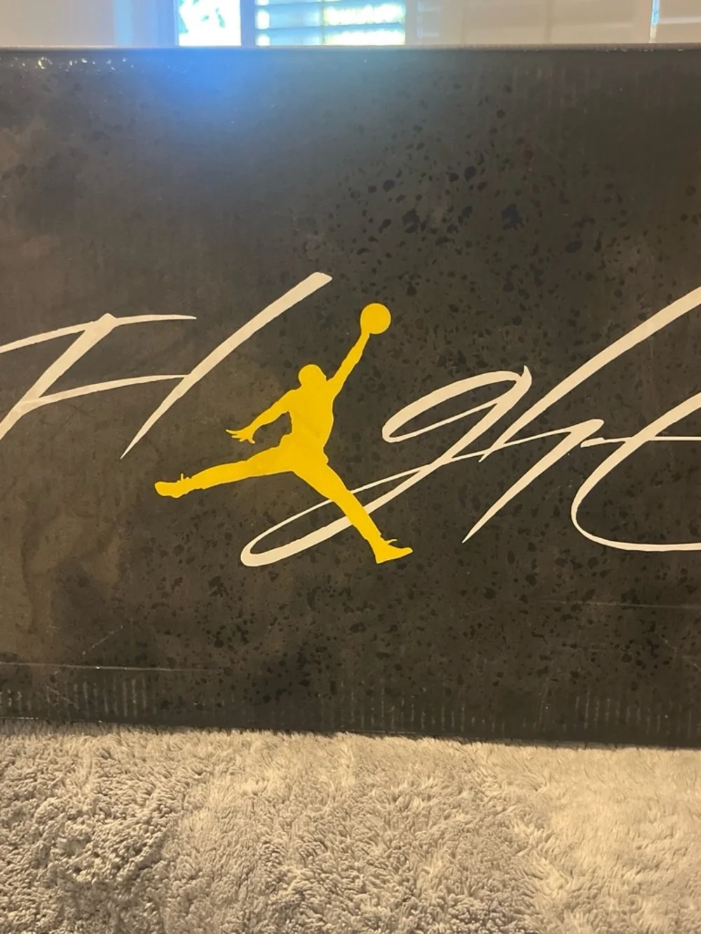 Jordan Men's Sneakers Box Art in Yellow and White Box(No Shoes)